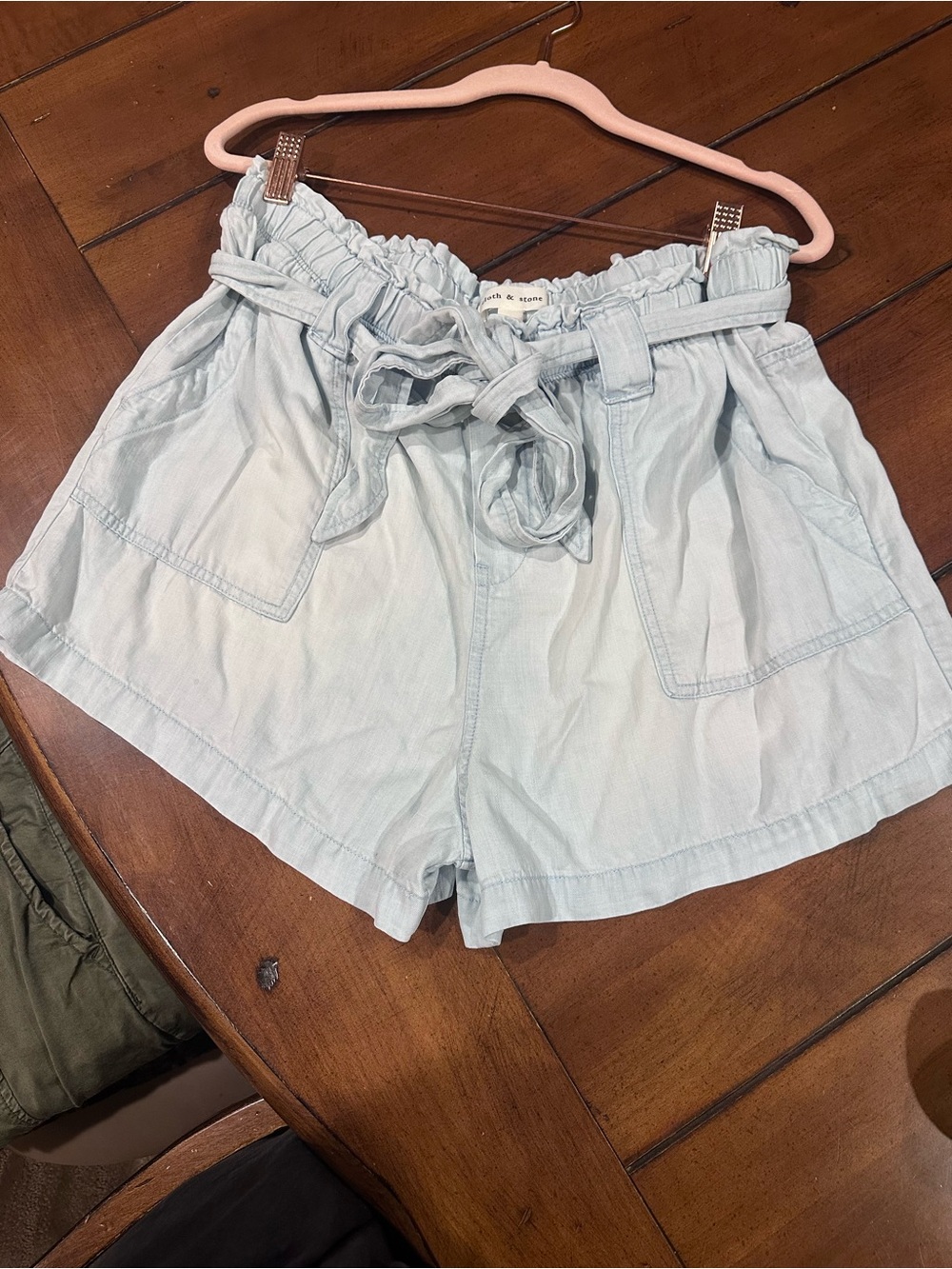 Cloth & Stone Tencel Lyocell Chambray Paperbag Shorts Blue L